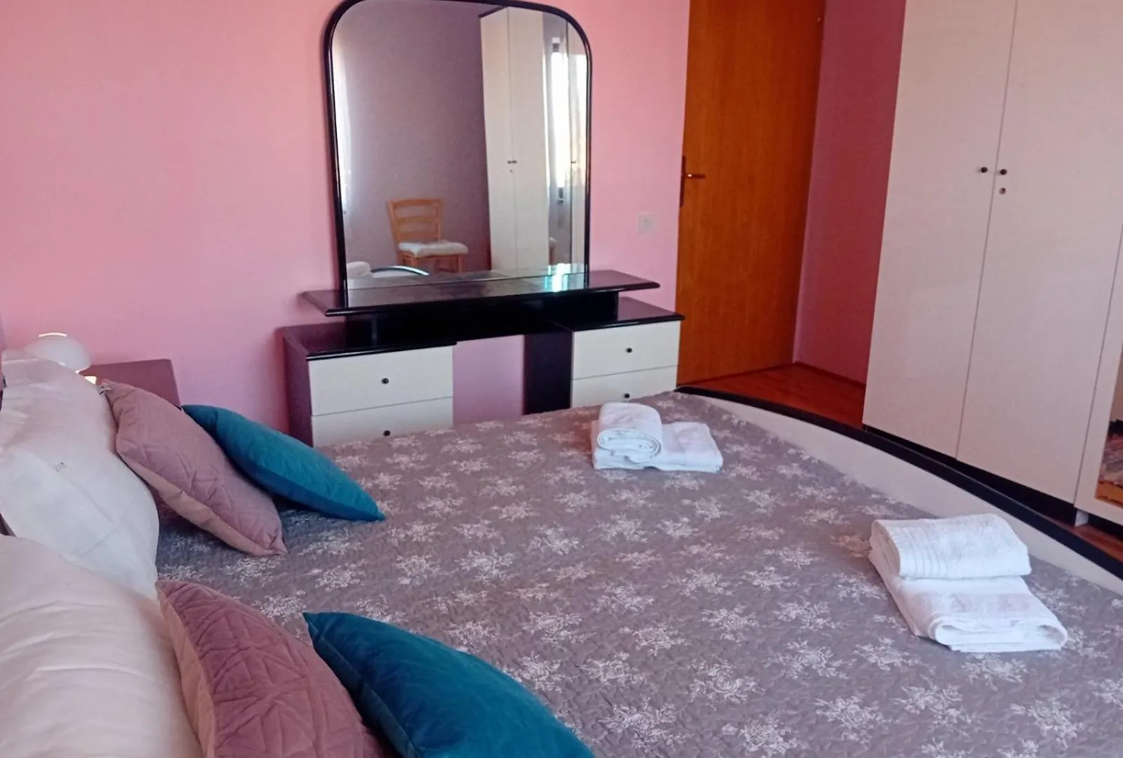 Villa House Divna Valbandon Kroatien